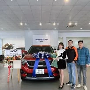 Kia Hà Nam - Hoạt động giới thiệu xe và tư vấn trực tiếp.