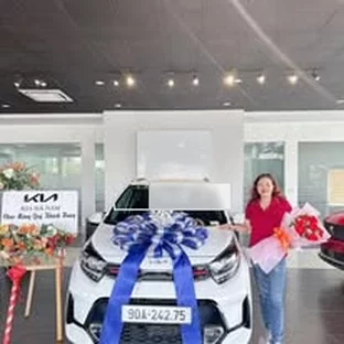 Hoạt động tư vấn và giao xe Kia tại Hà Nam 6